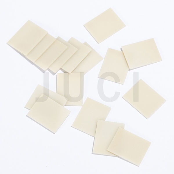 AlN ceramic substrates AlN ceramic substrates